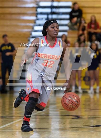 Thumbnail 2 in Berkeley vs Oak Ridge (CIF State Championships D1 Round II) photogallery.