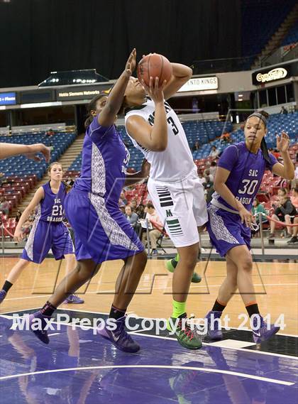 Thumbnail 1 in Sacramento vs. McNair (CIF SJS D2 Final) photogallery.