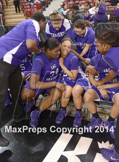 Thumbnail 1 in Sacramento vs. McNair (CIF SJS D2 Final) photogallery.
