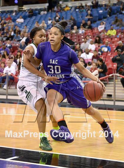 Thumbnail 3 in Sacramento vs. McNair (CIF SJS D2 Final) photogallery.