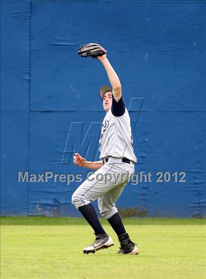Thumbnail 3 in Briarcliff vs. Oneonta (NYSPHSAA Class B Final) photogallery.