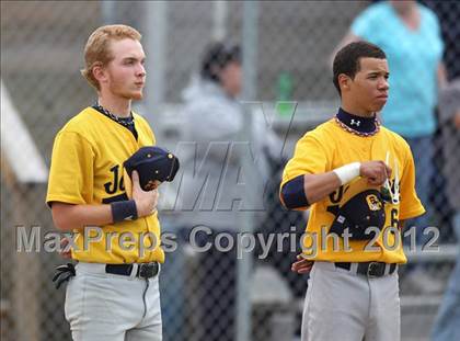 Thumbnail 3 in Briarcliff vs. Oneonta (NYSPHSAA Class B Final) photogallery.