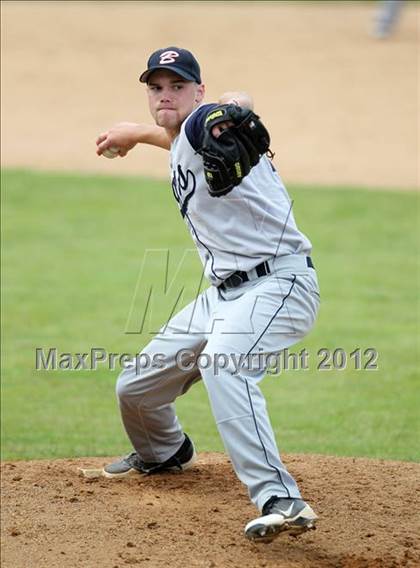 Thumbnail 3 in Briarcliff vs. Oneonta (NYSPHSAA Class B Final) photogallery.