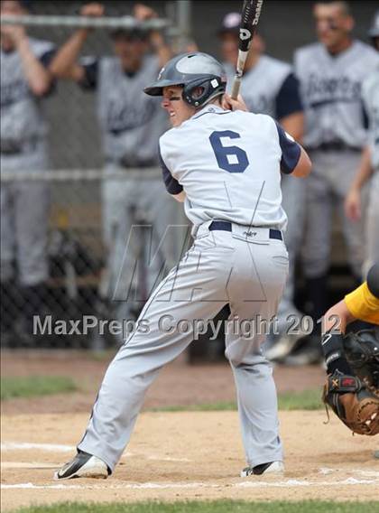 Thumbnail 2 in Briarcliff vs. Oneonta (NYSPHSAA Class B Final) photogallery.