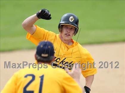 Thumbnail 2 in Briarcliff vs. Oneonta (NYSPHSAA Class B Final) photogallery.