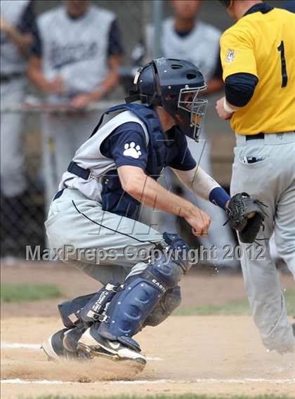 Thumbnail 3 in Briarcliff vs. Oneonta (NYSPHSAA Class B Final) photogallery.