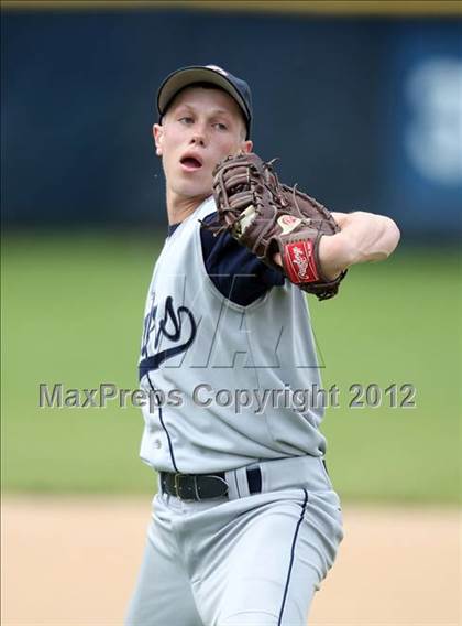 Thumbnail 2 in Briarcliff vs. Oneonta (NYSPHSAA Class B Final) photogallery.