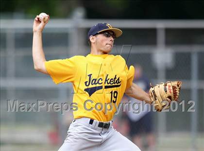 Thumbnail 2 in Briarcliff vs. Oneonta (NYSPHSAA Class B Final) photogallery.