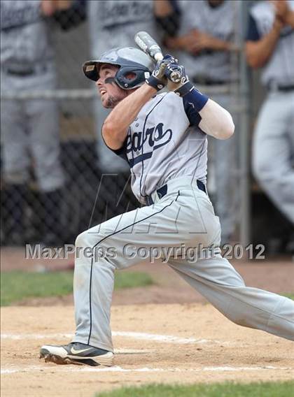 Thumbnail 2 in Briarcliff vs. Oneonta (NYSPHSAA Class B Final) photogallery.