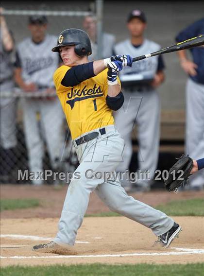 Thumbnail 3 in Briarcliff vs. Oneonta (NYSPHSAA Class B Final) photogallery.