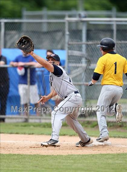 Thumbnail 2 in Briarcliff vs. Oneonta (NYSPHSAA Class B Final) photogallery.