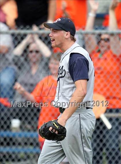 Thumbnail 3 in Briarcliff vs. Oneonta (NYSPHSAA Class B Final) photogallery.