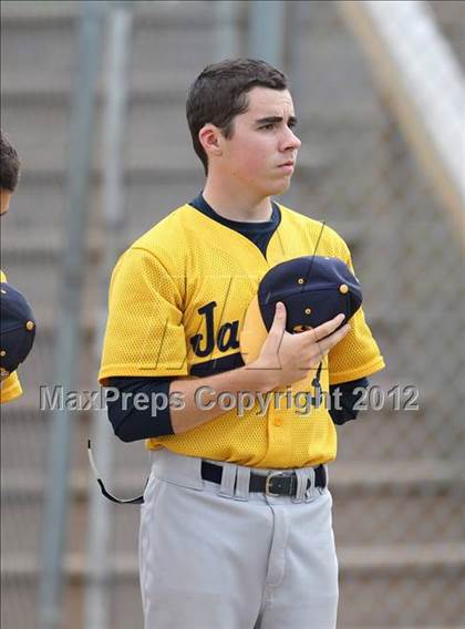 Thumbnail 2 in Briarcliff vs. Oneonta (NYSPHSAA Class B Final) photogallery.