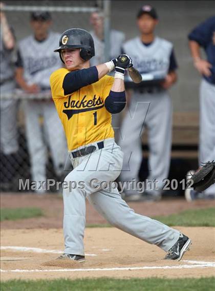 Thumbnail 1 in Briarcliff vs. Oneonta (NYSPHSAA Class B Final) photogallery.