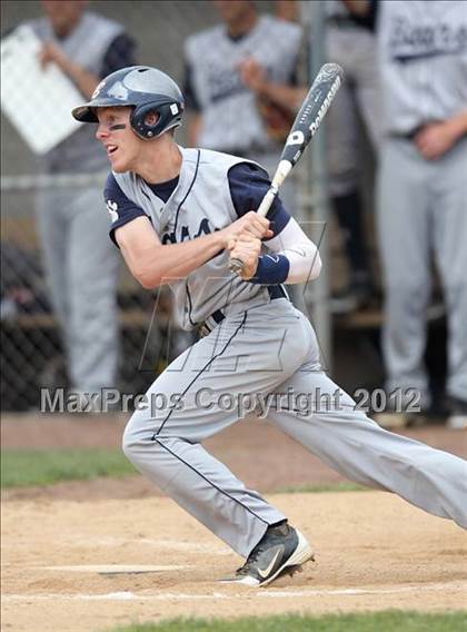 Thumbnail 2 in Briarcliff vs. Oneonta (NYSPHSAA Class B Final) photogallery.