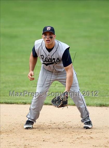 Thumbnail 1 in Briarcliff vs. Oneonta (NYSPHSAA Class B Final) photogallery.
