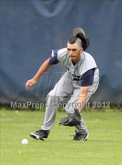 Thumbnail 2 in Briarcliff vs. Oneonta (NYSPHSAA Class B Final) photogallery.