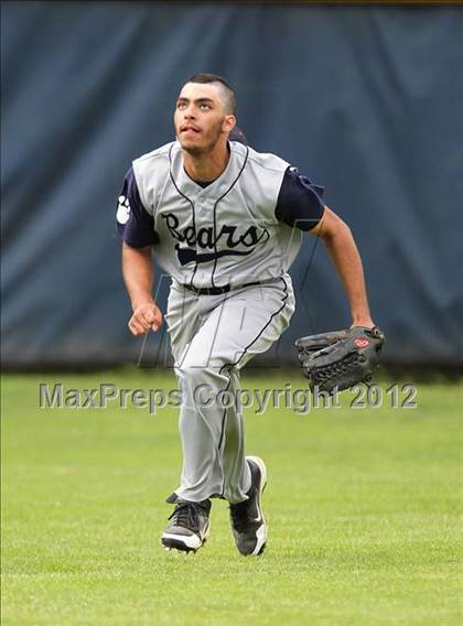 Thumbnail 1 in Briarcliff vs. Oneonta (NYSPHSAA Class B Final) photogallery.