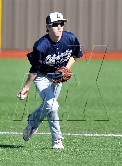 Thumbnail 2 in All Saints Episcopal vs Liberty Christian (Texas Private School Classic) photogallery.