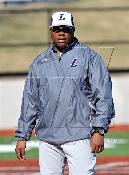 Thumbnail 2 in All Saints Episcopal vs Liberty Christian (Texas Private School Classic) photogallery.