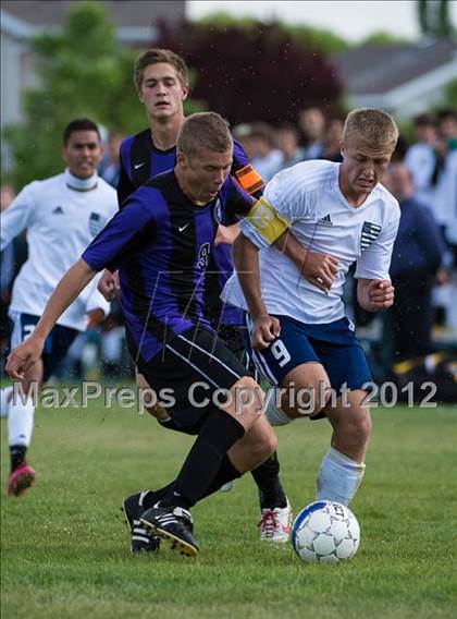 Thumbnail 3 in Riverton vs Copper Hills (Utah 5A Quarterfinal) photogallery.