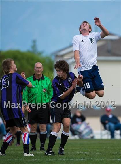 Thumbnail 2 in Riverton vs Copper Hills (Utah 5A Quarterfinal) photogallery.