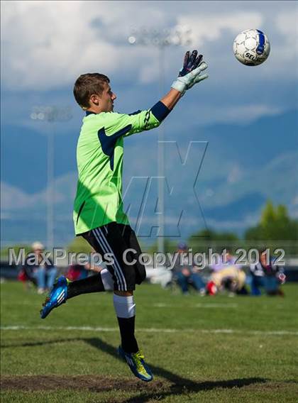 Thumbnail 2 in Riverton vs Copper Hills (Utah 5A Quarterfinal) photogallery.