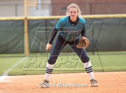 Thumbnail 2 in Hardin Valley Academy vs Siegel photogallery.