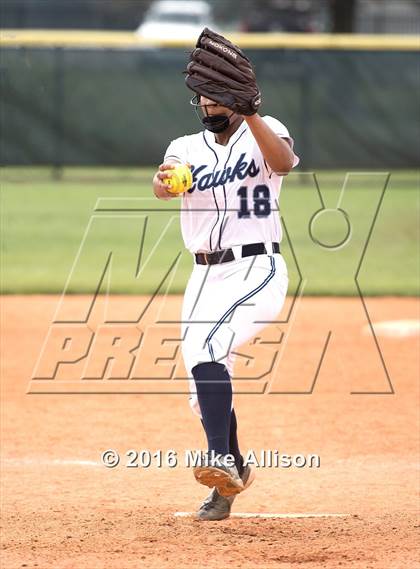 Thumbnail 2 in Hardin Valley Academy vs Siegel photogallery.