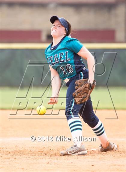 Thumbnail 2 in Hardin Valley Academy vs Siegel photogallery.