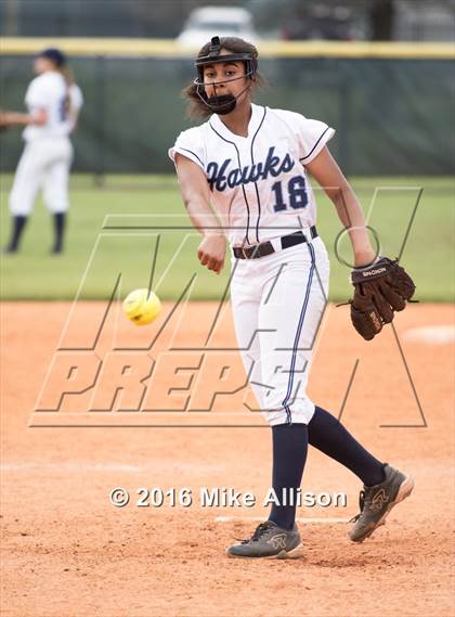 Thumbnail 3 in Hardin Valley Academy vs Siegel photogallery.