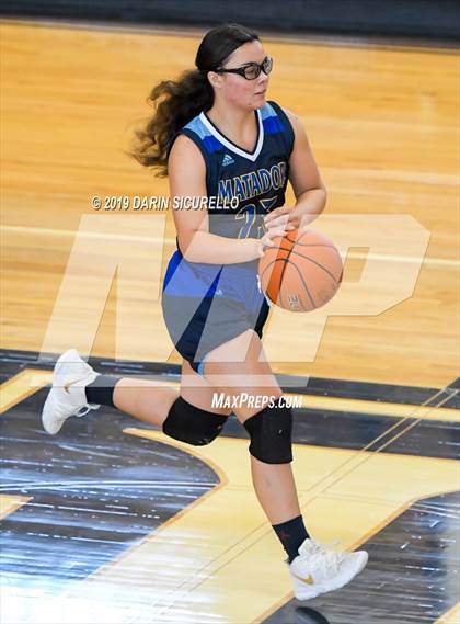 Thumbnail 1 in Lynwood vs. Shadow Mountain (Nike Tournament of Champions) photogallery.