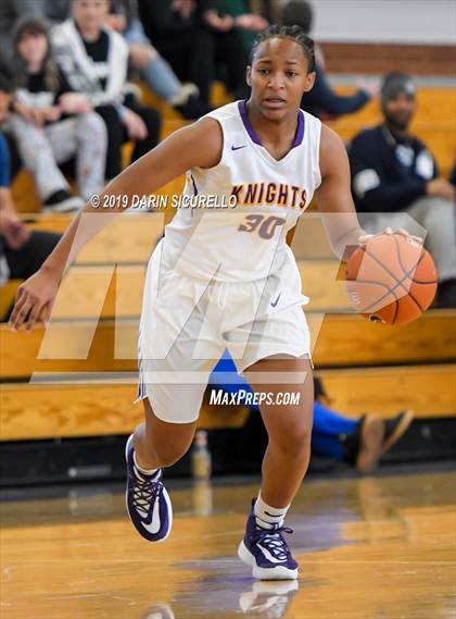 Thumbnail 3 in Lynwood vs. Shadow Mountain (Nike Tournament of Champions) photogallery.