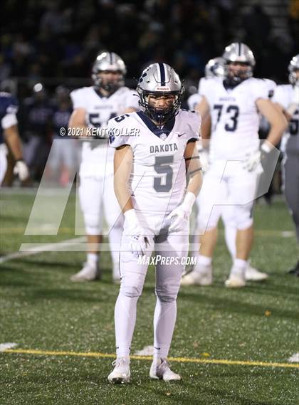 Thumbnail 2 in Dakota vs. Sterling Heights Stevenson (MHSAA Regional Final) photogallery.