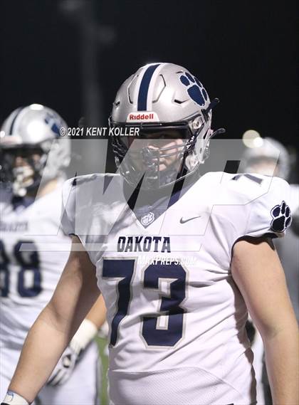 Thumbnail 1 in Dakota vs. Sterling Heights Stevenson (MHSAA Regional Final) photogallery.