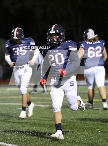 Thumbnail 2 in Dakota vs. Sterling Heights Stevenson (MHSAA Regional Final) photogallery.