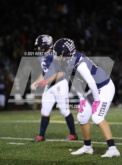 Thumbnail 1 in Dakota vs. Sterling Heights Stevenson (MHSAA Regional Final) photogallery.