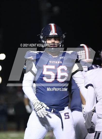 Thumbnail 3 in Dakota vs. Sterling Heights Stevenson (MHSAA Regional Final) photogallery.