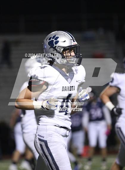 Thumbnail 3 in Dakota vs. Sterling Heights Stevenson (MHSAA Regional Final) photogallery.
