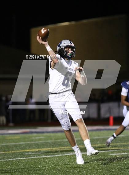 Thumbnail 2 in Dakota vs. Sterling Heights Stevenson (MHSAA Regional Final) photogallery.