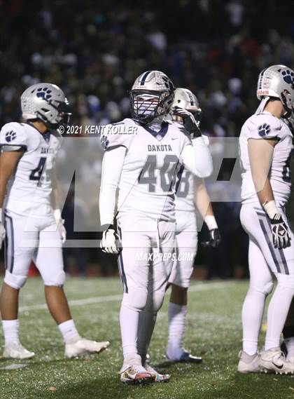 Thumbnail 3 in Dakota vs. Sterling Heights Stevenson (MHSAA Regional Final) photogallery.