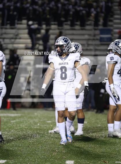 Thumbnail 1 in Dakota vs. Sterling Heights Stevenson (MHSAA Regional Final) photogallery.
