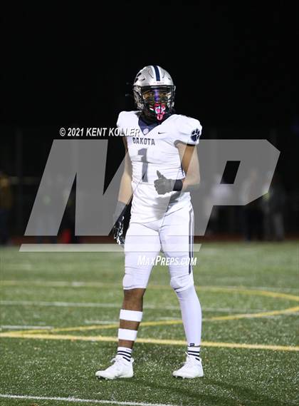 Thumbnail 3 in Dakota vs. Sterling Heights Stevenson (MHSAA Regional Final) photogallery.