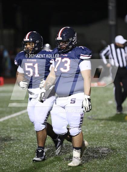 Thumbnail 2 in Dakota vs. Sterling Heights Stevenson (MHSAA Regional Final) photogallery.