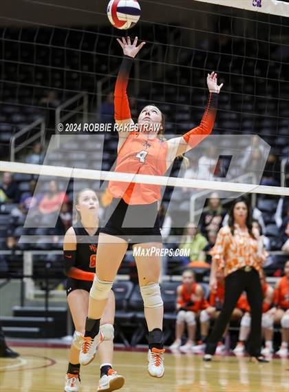 Thumbnail 1 in Johnson City vs. Wink (UIL 2A Volleyball Division I Final) photogallery.