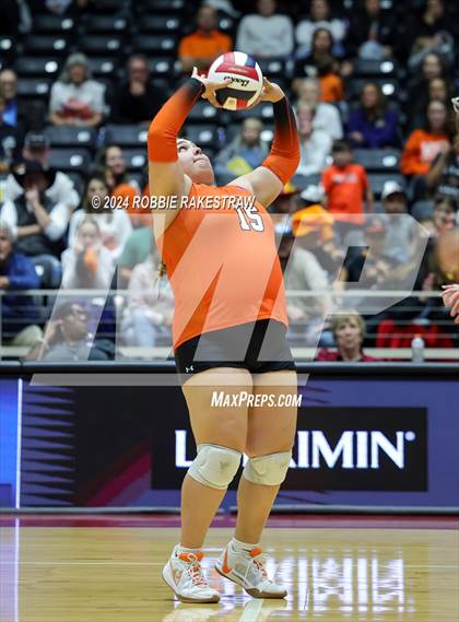 Thumbnail 1 in Johnson City vs. Wink (UIL 2A Volleyball Division I Final) photogallery.