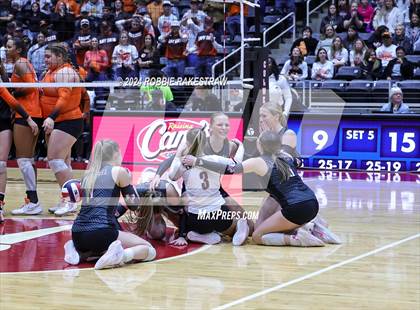 Thumbnail 2 in Johnson City vs. Wink (UIL 2A Volleyball Division I Final) photogallery.