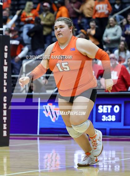 Thumbnail 3 in Johnson City vs. Wink (UIL 2A Volleyball Division I Final) photogallery.
