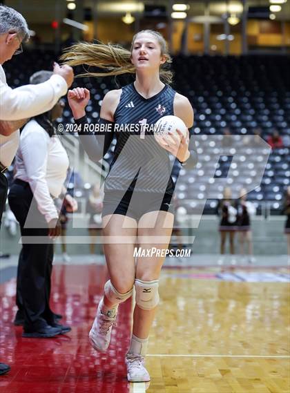 Thumbnail 2 in Johnson City vs. Wink (UIL 2A Volleyball Division I Final) photogallery.