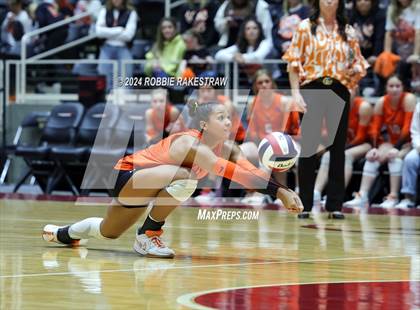 Thumbnail 3 in Johnson City vs. Wink (UIL 2A Volleyball Division I Final) photogallery.